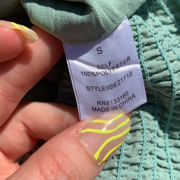 Altar’d State Pastel Green Ruffle Trim Sweetheart Crop Top Size Small - Picture 6 of 7